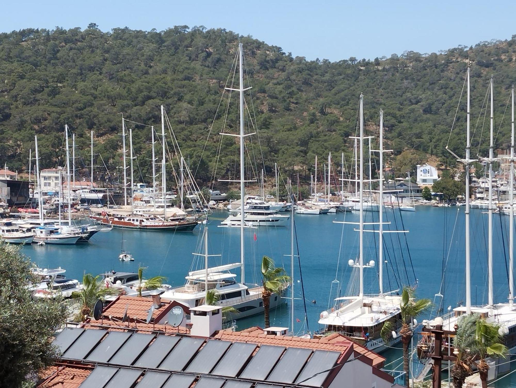Duygu Apart Spellbinding Sea Views Фетие Екстериор снимка