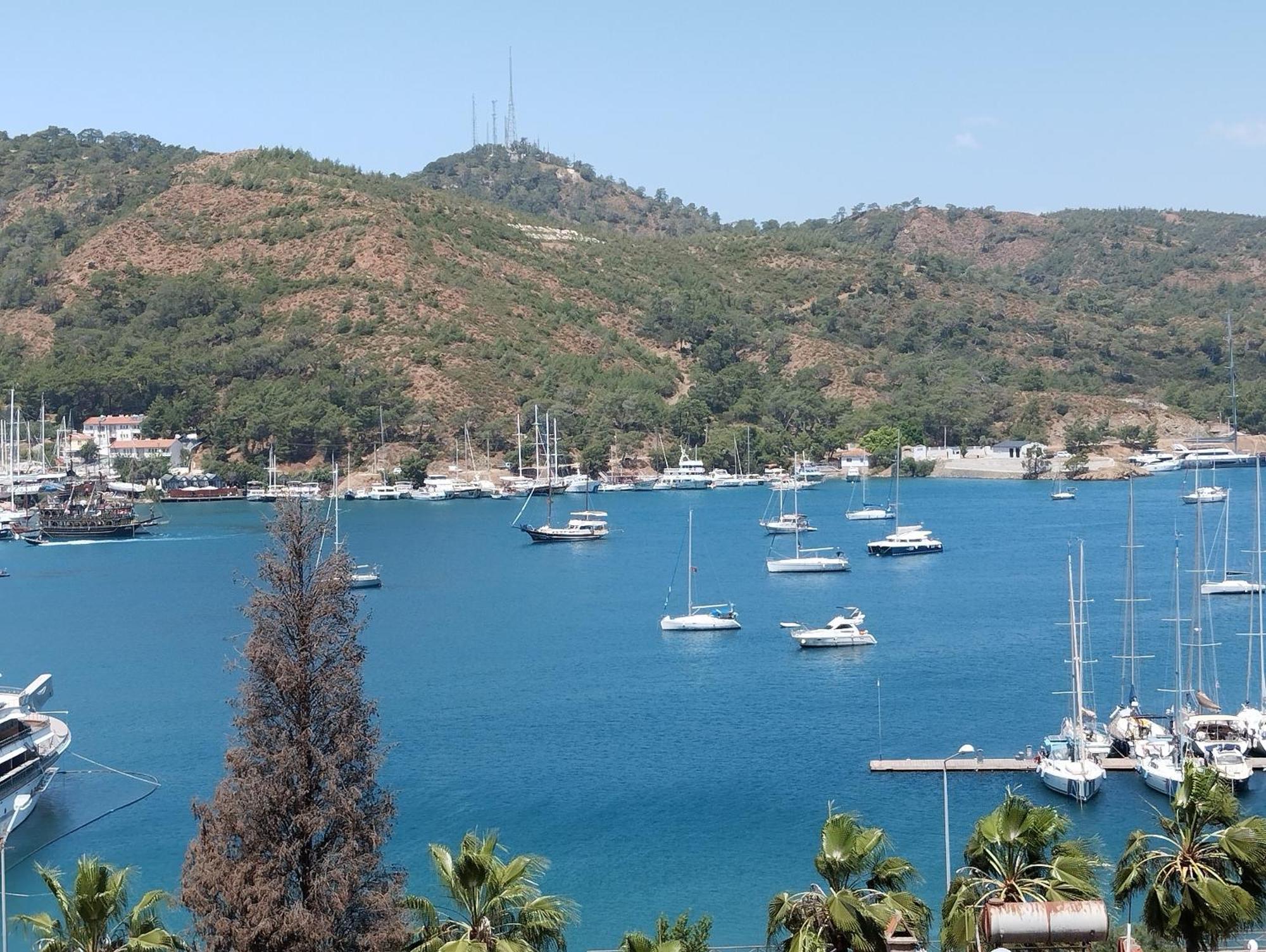 Duygu Apart Spellbinding Sea Views Фетие Екстериор снимка