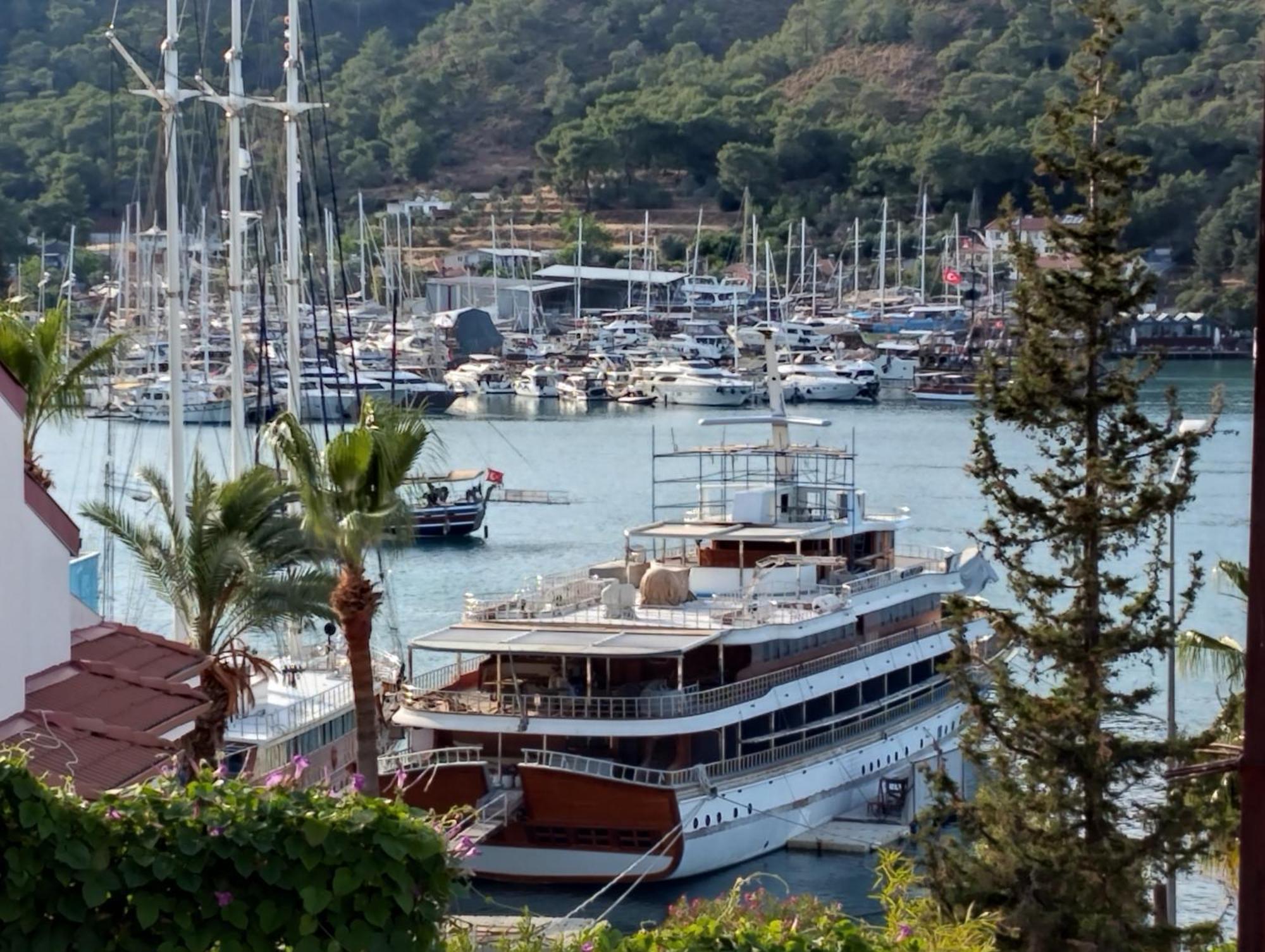 Duygu Apart Spellbinding Sea Views Фетие Екстериор снимка