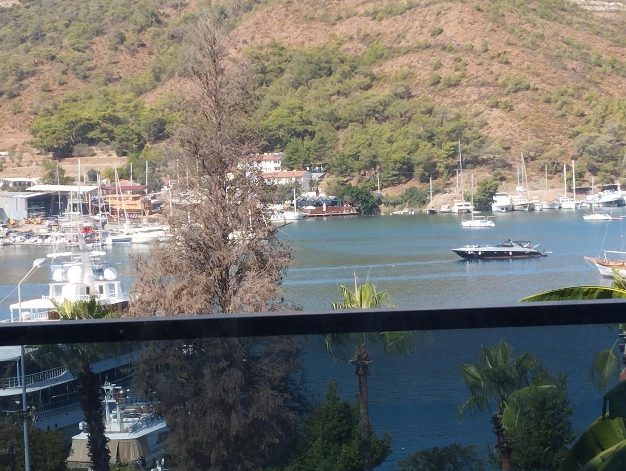 Duygu Apart Spellbinding Sea Views Фетие Екстериор снимка